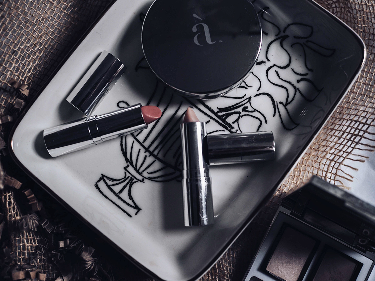 Cosmetics A La Carte makeup